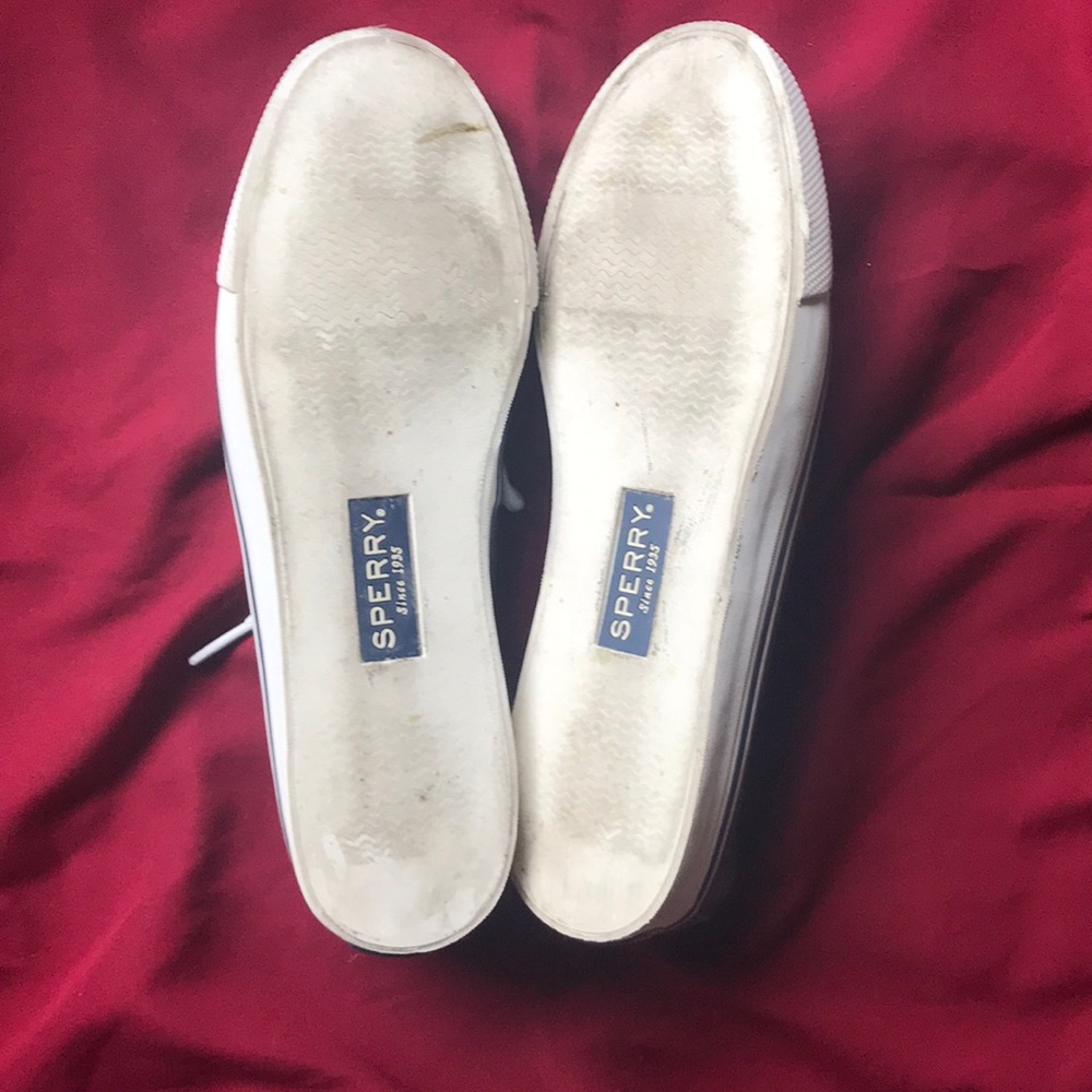 Sperry - Picture 3 of 4
